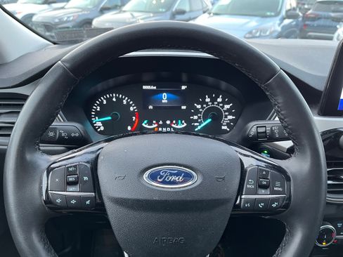 Certified 2022 Ford Escape SE w/ Convenience Package image 21