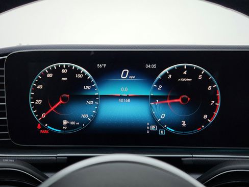 Used 2022 Mercedes-Benz GLE 350 4MATIC image 12