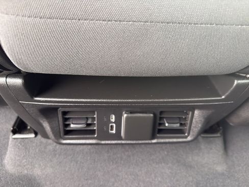 Used 2022 Chevrolet Silverado 1500 RST image 33