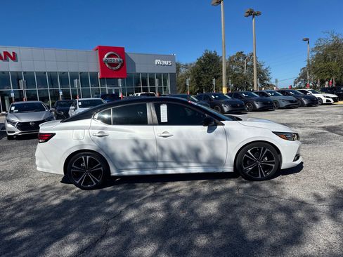 Used 2021 Nissan Sentra SR image 4