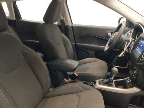 Used 2019 Jeep Compass Sport FWD image 21