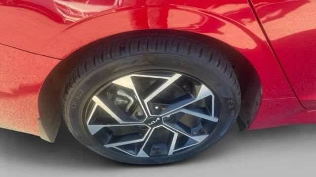 Used 2025 Kia K5 EX FWD image 20