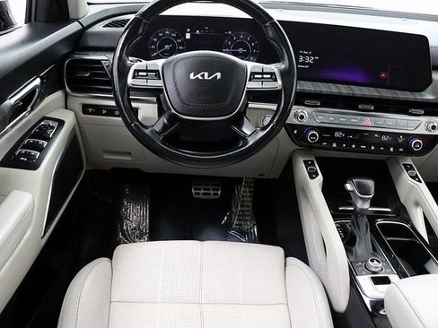 Used 2024 Kia Telluride SX image 14