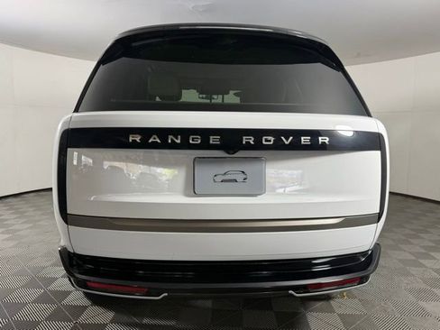 Used 2025 Land Rover Range Rover SE image 7