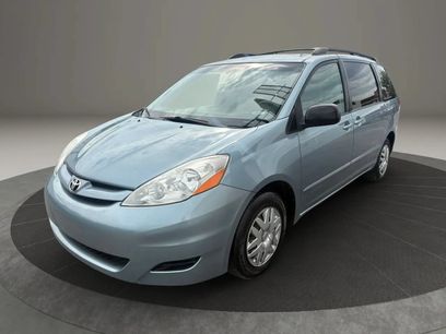 Used 2008 Toyota Sienna CE