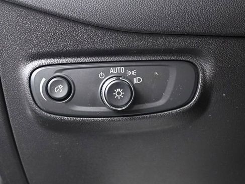 Used 2024 Chevrolet Equinox LT image 8