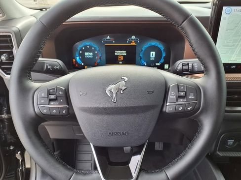 New 2025 Ford Bronco Sport Outer Banks w/ Outer Banks Tech Package+ AWD/4WD image 23