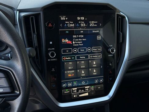 Used 2025 Subaru Crosstrek 2.0i Premium image 16