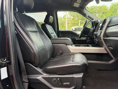 Used 2019 Ford F350 Lariat w/ Lariat Ultimate Package AWD/4WD image 51