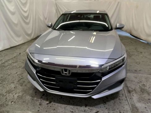 Certified 2021 Honda Accord LX image 3
