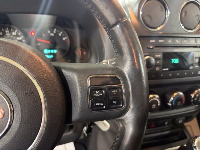 Used 2011 Jeep Patriot Latitude AWD/4WD image 25