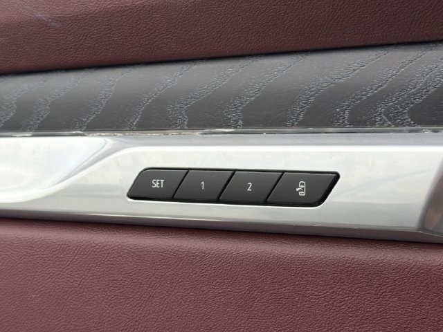 Used 2025 Cadillac Escalade Sport RWD image 26