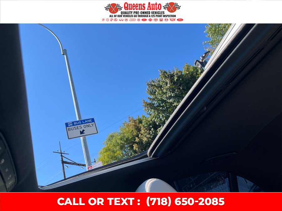 Used 2017 Mercedes-Benz E 300 4MATIC image 24