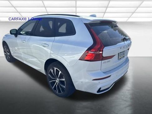 Used 2024 Volvo XC60 B5 Plus w/ Climate Package AWD/4WD image 4
