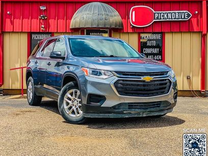 Used 2021 Chevrolet Traverse LS