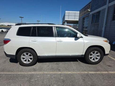 Used 2013 Toyota Highlander SE image 6