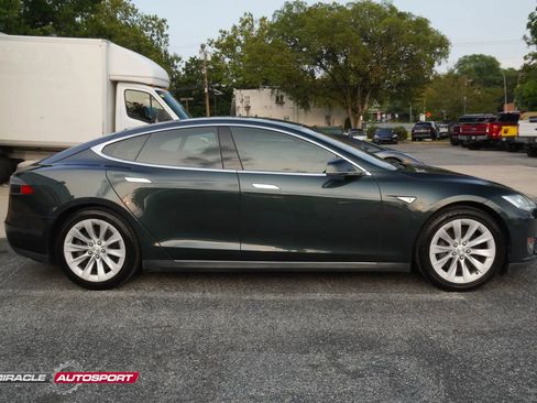 Used 2014 Tesla Model S 85 image 8