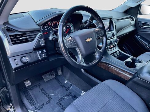 Used 2019 Chevrolet Tahoe LS w/ Enhanced Driver Alert Package RWD image 16