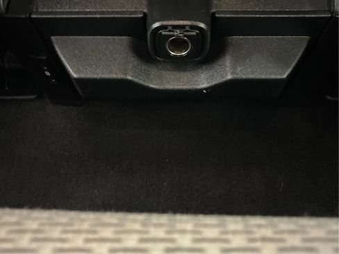 Used 2018 Ford F150 XLT AWD/4WD image 28