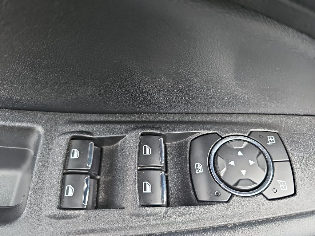 Used 2022 Ford Edge SEL AWD/4WD image 27