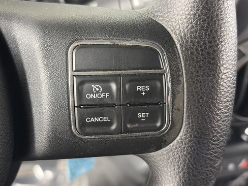 Used 2012 Jeep Wrangler Sport AWD/4WD image 29