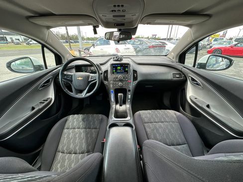 Used 2014 Chevrolet Volt image 2