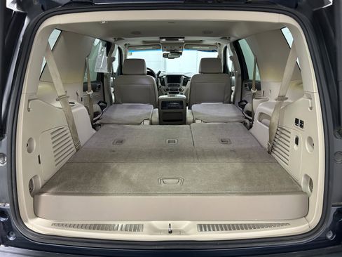 Used 2020 GMC Yukon Denali w/ Denali Ultimate Package image 36