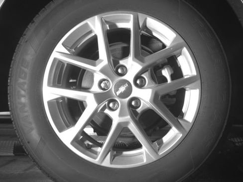 Used 2023 Chevrolet Equinox LT image 15