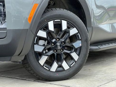 Certified 2025 Hyundai Santa Cruz SE AWD/4WD image 2