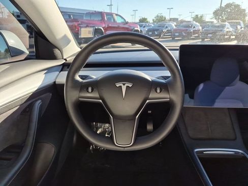 Used 2021 Tesla Model 3 Standard Range Plus RWD image 16
