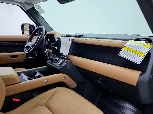 New 2026 Land Rover Defender 110 S AWD/4WD image 17