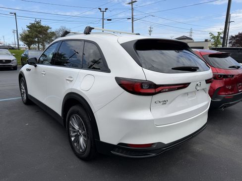 Used 2024 MAZDA CX-90 Plug-In Hybrid w/ Preferred AWD/4WD image 5