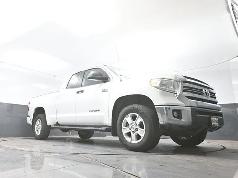 Used 2016 Toyota Tundra SR5 w/ SR5 Upgrade Package image 51