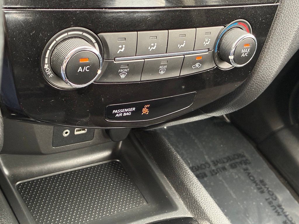 Used 2019 Nissan Rogue Sport S AWD/4WD image 22