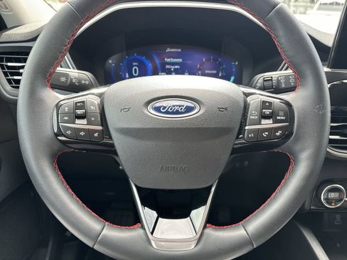 Used 2021 Ford Escape SEL w/ SEL Stealth AWD Package image 9