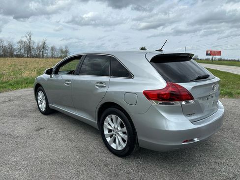 Used 2015 Toyota Venza XLE image 6