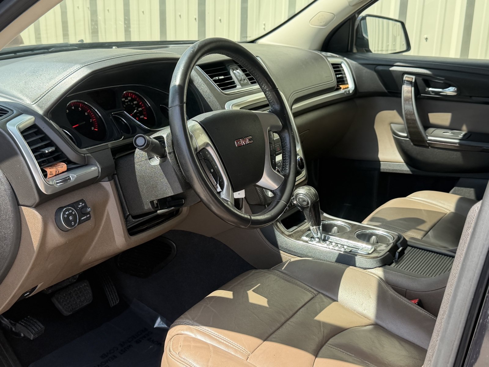 Used 2014 GMC Acadia SLT FWD image 15