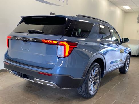 New 2026 Ford Explorer Active w/ Active Comfort Package image 9