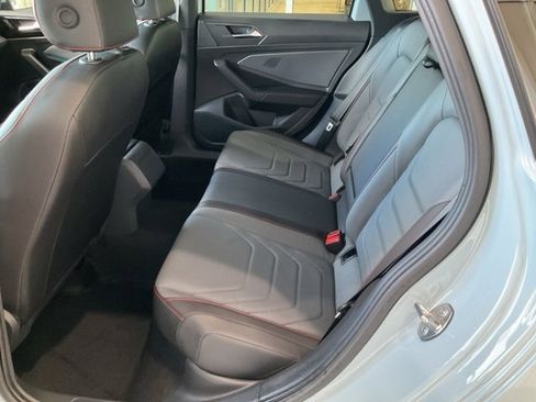 Used 2025 Volkswagen Jetta GLI Autobahn image 19