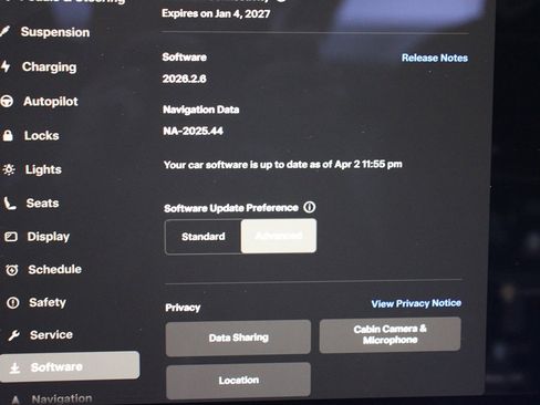 Used 2023 Tesla Model X image 44