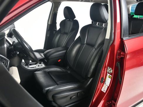 Used 2020 Subaru Ascent Limited image 28