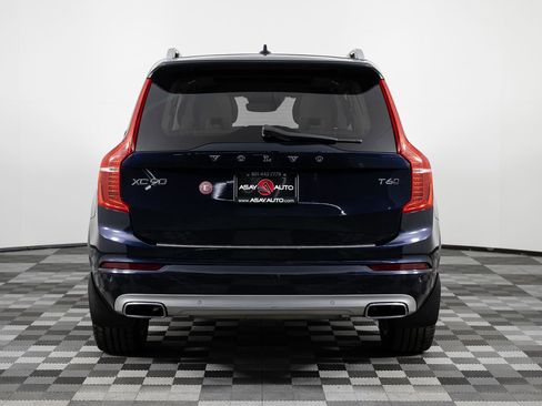 Used 2016 Volvo XC90 T6 Momentum image 6