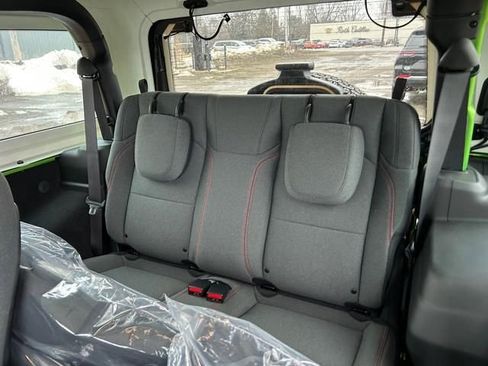 New 2025 Jeep Wrangler Rubicon AWD/4WD image 13