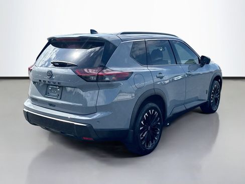 Used 2026 Nissan Rogue Dark Armor FWD image 7