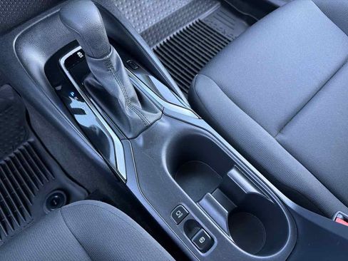 Used 2023 Toyota Corolla LE image 27