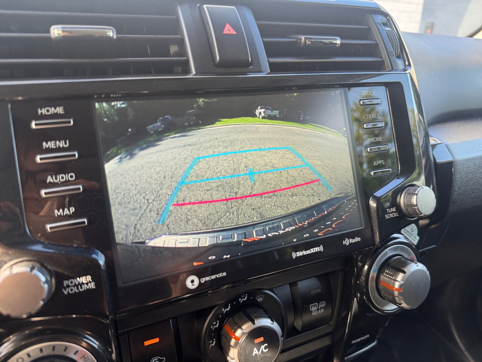 Used 2020 Toyota 4Runner TRD Off-Road Premium w/ Moonroof Package AWD/4WD image 20