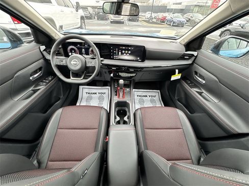 New 2026 Nissan Kicks SR image 21