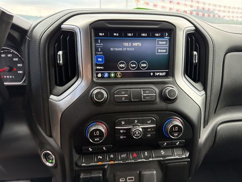 Used 2019 Chevrolet Silverado 1500 RST AWD/4WD image 21