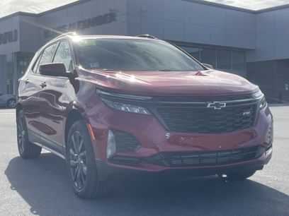 Used 2024 Chevrolet Equinox RS w/ RS Leather Package