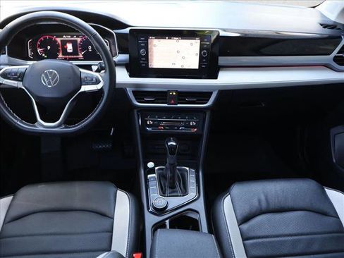 Used 2025 Volkswagen Taos SEL w/ Black Wheel Plus Package AWD/4WD image 25